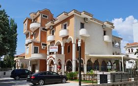 Hotel Ferrari Tirane